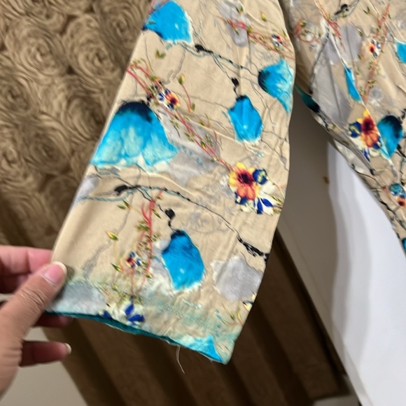 Kurti - Picture 3 of 4